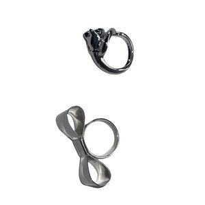 🎉 SALE Silver Toned Rings Set of Two